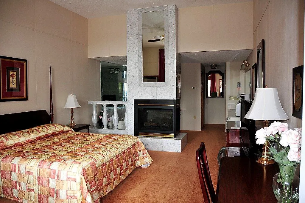 Lockport Inn And Suites-1